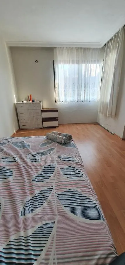 Homestay Roomat Home Guzelyali Izmir