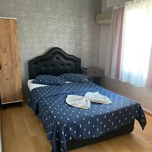 Otel Gar, İzmir
